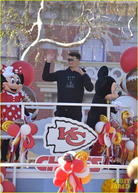 Patrick Mahomes Celebrates Super Bowl Win at Disneyland Parade!: Photo ...