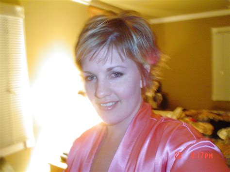 Amateur Housewife Porn Pics PICTOA