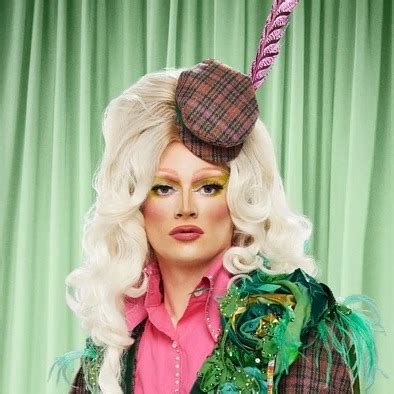 Jonbers Blonde Drag Queen Squirrels Friends