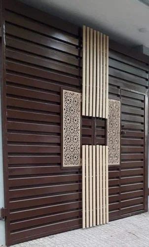 Modern Paint Coted Iron Gate, For Home at Rs 650/sq ft in Lucknow | ID ...