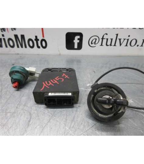 Kit Serrure Complet PIAGGIO X9 125 2007