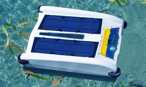 Solar Breeze Solar Powered Robotic Pool Skimmer