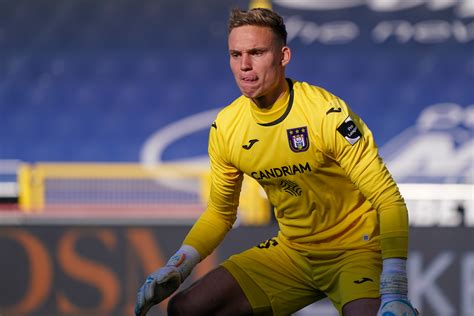 Liverpool Line Up 6ft 4in Anderlecht Goalkeeper Bart Verbruggen As