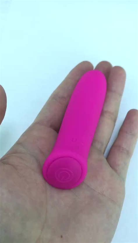 Waterproof Silicone Rechargeable G Spot Vibrators Purple Bullet