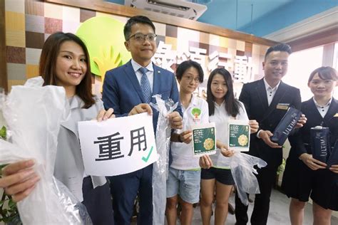 雨季耗1400萬雨傘膠袋 屋苑自製重用袋借住客｜即時新聞｜港澳｜oncc東網