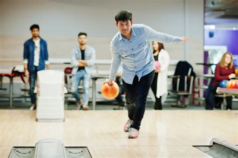 Bowling Stances Approach Release And Other Tips Explained