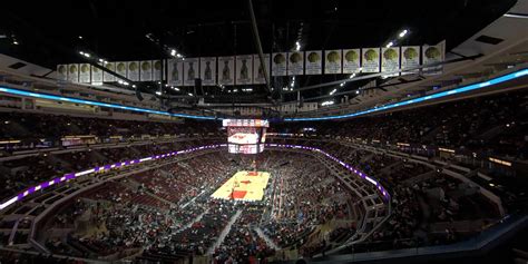 How To Use The United Center Layout To Find The Best Seating For Chicago Bulls And Blackhawks Games 21