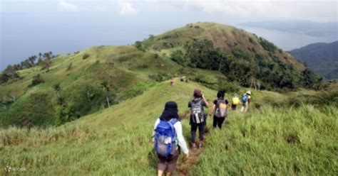 Mt Gulugod Baboy Day Hike With Sumbrero Island In Batangas Klook