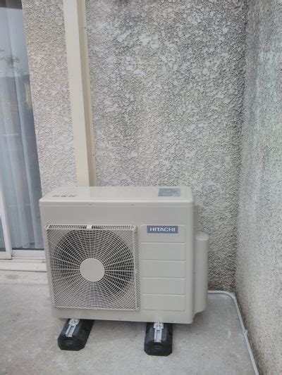 Clim Hitachi Pose Moteur Exterieur Balcon Appartement Tournon Sur Rhone