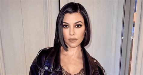 Fans Gush Over Mom To Be Kourtney Kardashian As She Shows Off Her Baby Bump In Bikini You Are