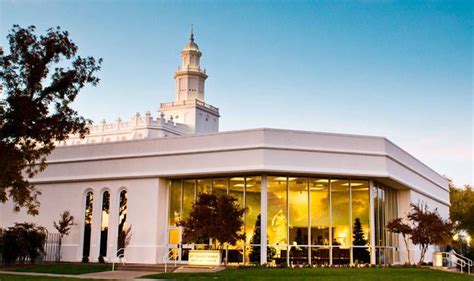 St. George Temple Visitors' Center reopens - The Independent | News Events Opinion More