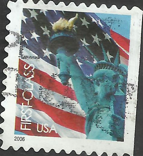 3966 Used Flag And Statue Of Liberty United States General Issue Stamp Hipstamp