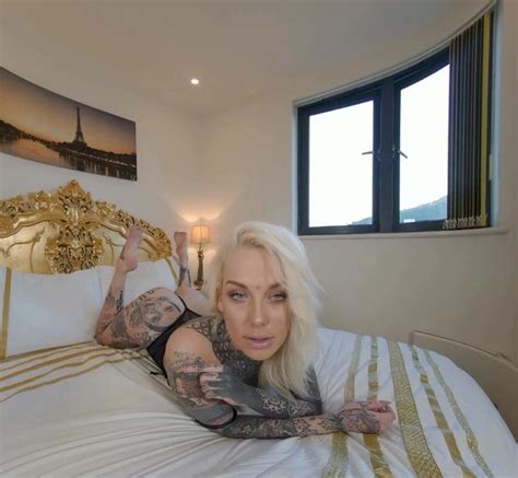 Striptease VR Porn Videos Sensual Strip Tease XHamster