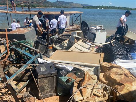 Mutirão recolhe mais de 5 toneladas de lixo dos rios em São Félix do