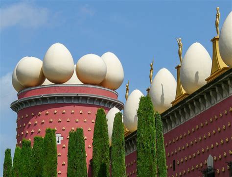 Dali Theatre Museum Near Barcelona In Spain Luxury Spain Tours