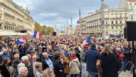 Info Flash France Bleu Environ 2 000 personnes rassemblées contre l