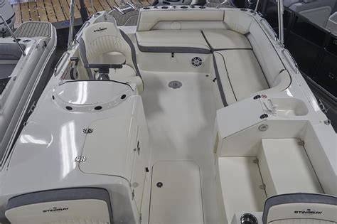 New 2023 Stingray Boats 212SC for sale in minneapolis, Minnesota - Boatzon.com