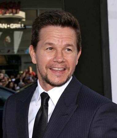 How Tall Is Mark Wahlberg | Height Comparison Tool