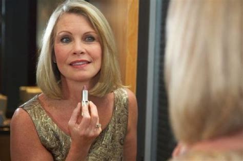 How To Apply Makeup For A 60 Year Old Makeup Tips For Older Women