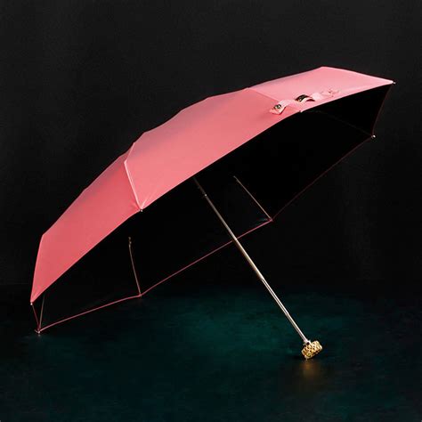 This Jet Set Babe Umbrella Is Not For The Masses Slaylebrity
