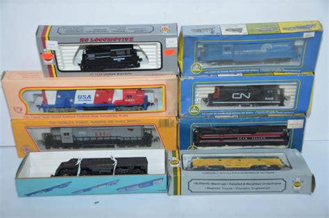 Eight Different Running Diesel/steam Locomotives-ahm/ihc/mehano/cox-ho ...