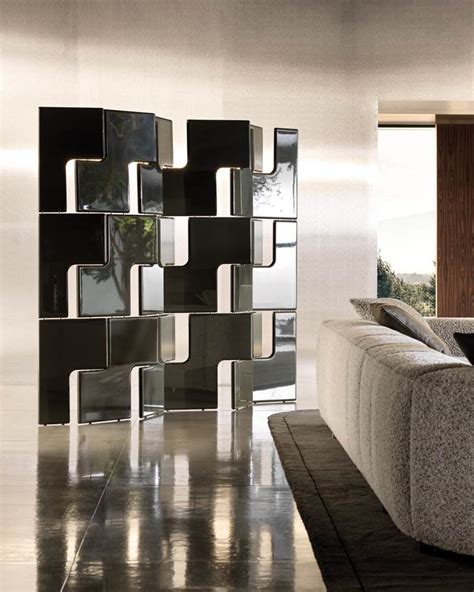 Minotti Janis