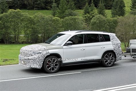 Skoda Kodiaq Mule Puts A New Face On The Current Body Carscoops