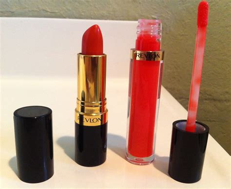 Elizabeth Vasquez Beauty Fashion And Life Revlon Coral Lipsticklip