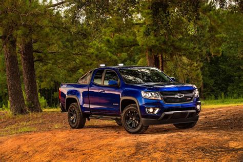 Chevy steers the Colorado Z71 off road with Trail Boss package