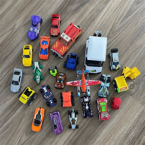 Set of 25 Toys Toy Cars Toy Mini Vehicles Boy's Gift Collection ...