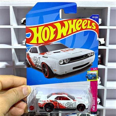 Xe mô hình Hot Wheels Dodge Challenger Drift Car Shopee Việt Nam