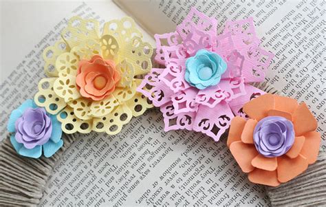 Be Differentact Normal Punched Paper Flowers