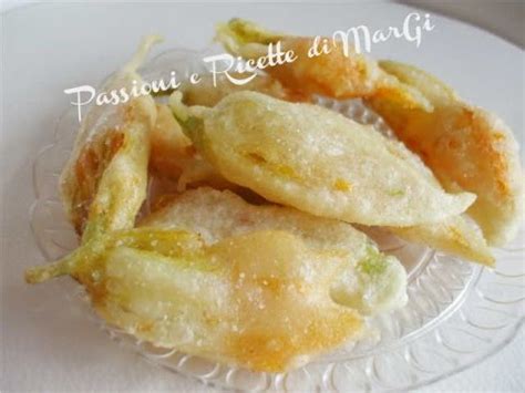 Fiori di zucca fritti in pastella - YouTube