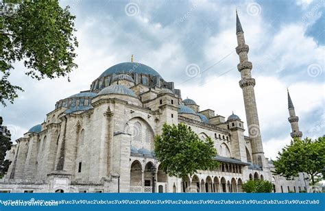 Mezquita Suleymaniye En La Parte Antigua De La Ciudad En El Distrito