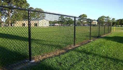 A Buyers Guide To Finding High Quality Materials For Chain Link Fence