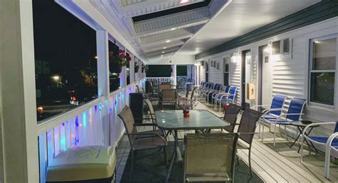 Gallery | Motels Hampton Beach NH | Blue Jay Motel