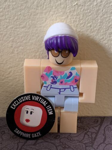 Roblox Series 3 Top Roblox Runway Model With Sapphire Gaze Toy Code Shipped New Ebay