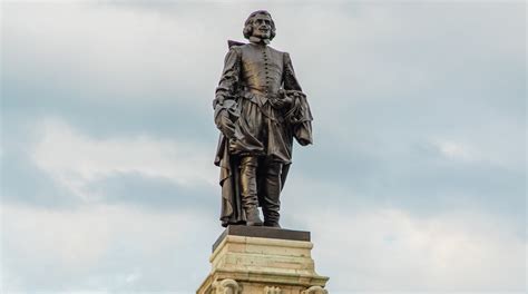 Samuel de Champlain Statue Tours - Book Now | Expedia