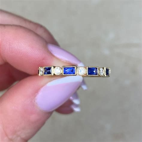 Niagara Band. 2.5mm - Estate Diamond Jewelry