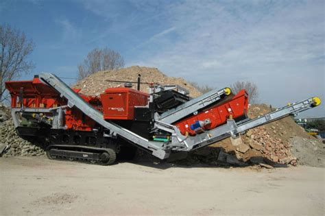 Sbm Mineral Processing Remax 1312 Eco Maxi Impact Crusher Track