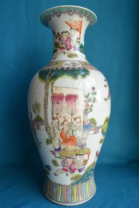 Sold Price Chinese Porcelain Vase Qing Dynasty Famille Rose Character