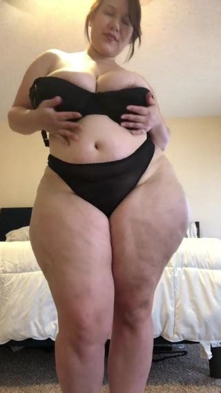 Free Chubby Stripping Porn Videos 1 569 Tubesafari