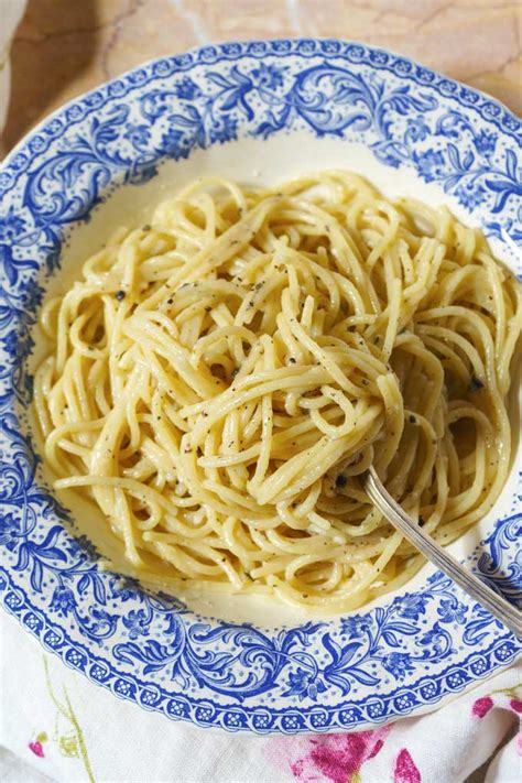 Cacio E Pepe Recette Italienne Traditionnelle 196 Flavors