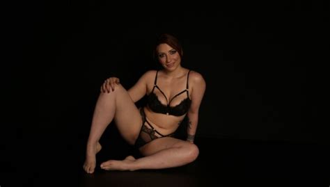 Lucia Fernandez VR Porn Videos VRPorn