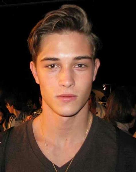 Chico Lachowski Front Face En 2024 Estilos De Cabello Hombre Rostro