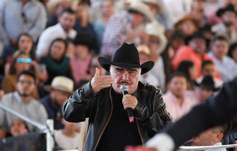 Cómo Reaccionó Vicente Fernández Jr A Los “chismes” De Que Vicente