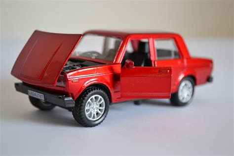 ВАЗ 2107 Жигули игрушка машинка металлическая модель коллекционная со ...