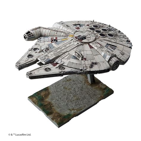 Revell Star Wars Bandai Millennium Falcon Makett Mak