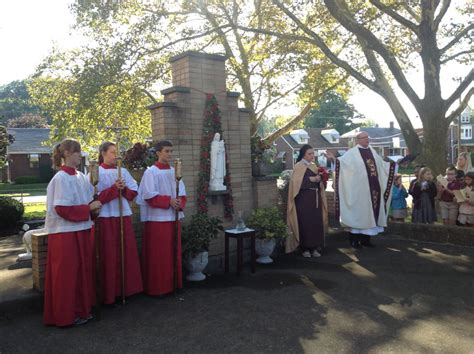 St Theresa School Celebrates Feast Day With Mass Procession