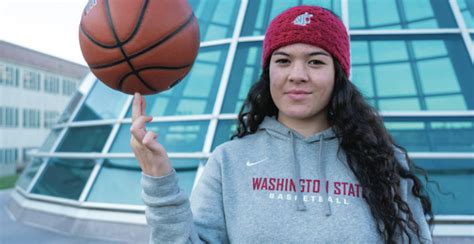 Charlisse Leger Walkers First Season At Wsu Ranks Epically